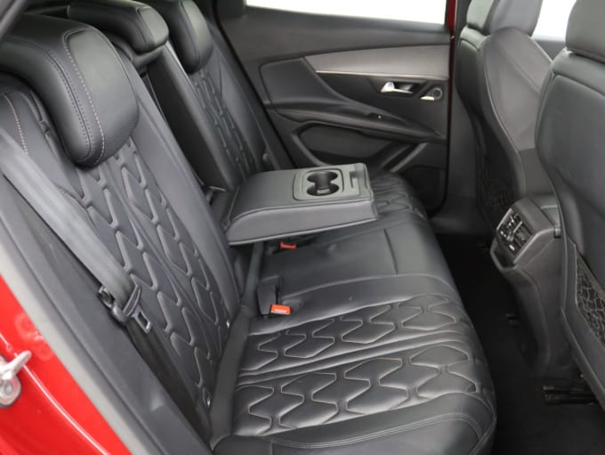 2025 Peugeot 3008