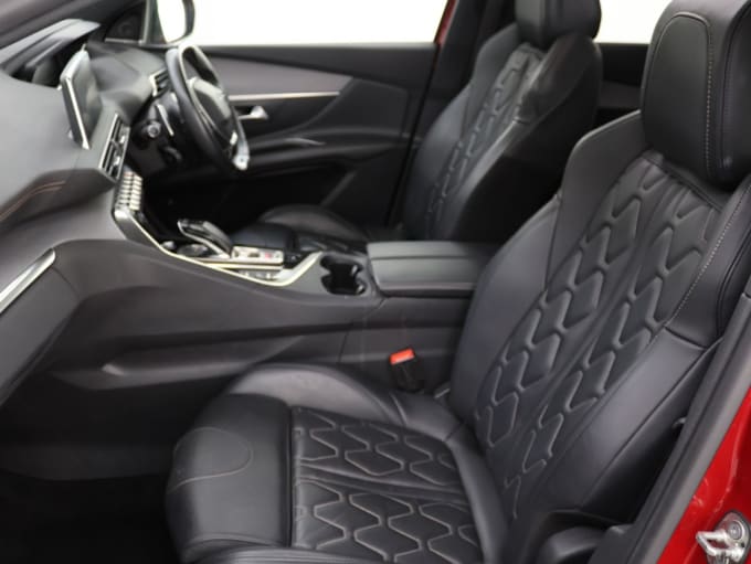 2025 Peugeot 3008