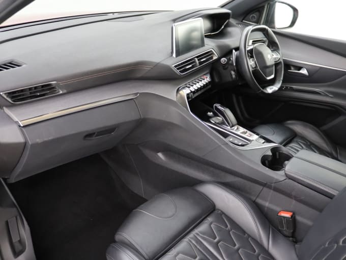 2025 Peugeot 3008