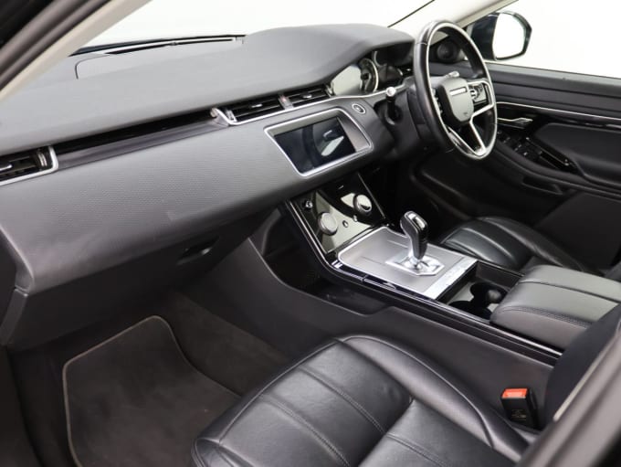 2025 Land Rover Range Rover Evoque