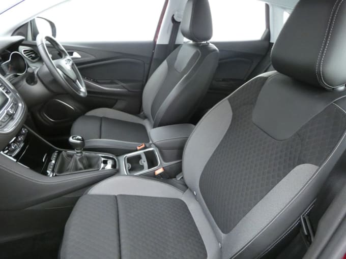 2025 Vauxhall Grandland X