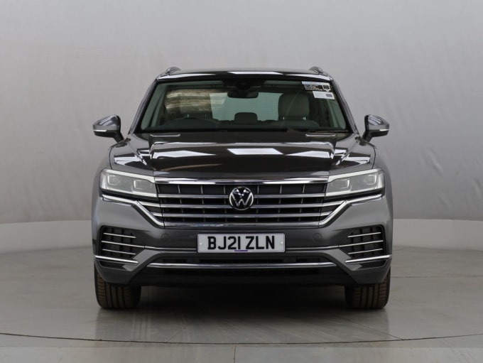 2025 Volkswagen Touareg