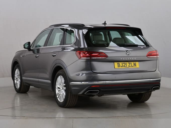 2025 Volkswagen Touareg