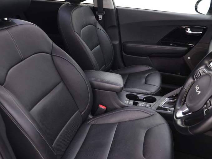 2025 Kia Niro