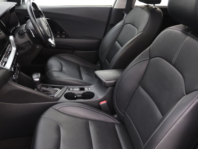 2025 Kia Niro