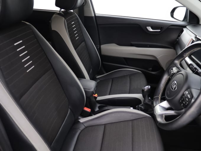2025 Kia Stonic