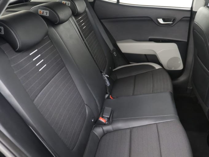 2025 Kia Stonic