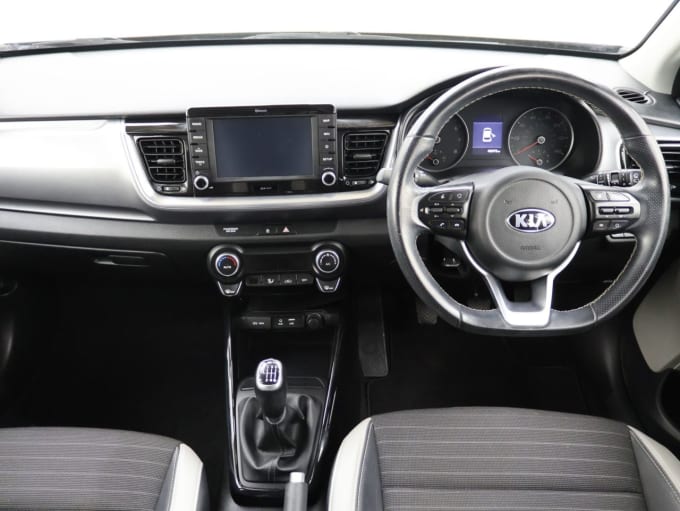 2025 Kia Stonic