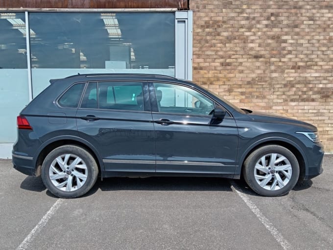2025 Volkswagen Tiguan