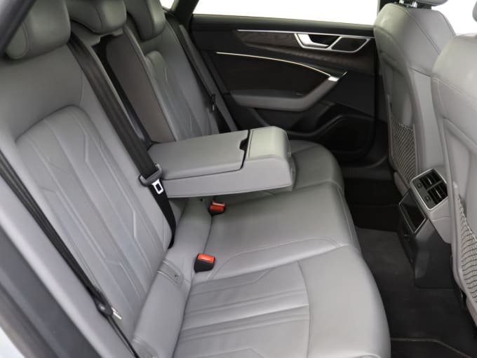 2025 Audi A7