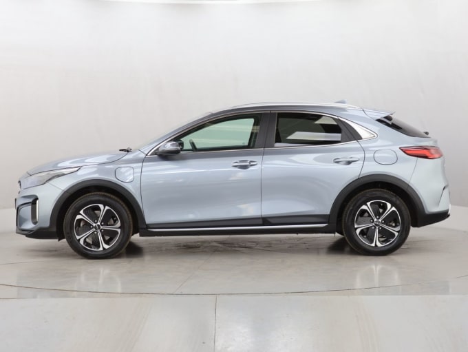 2025 Kia Xceed