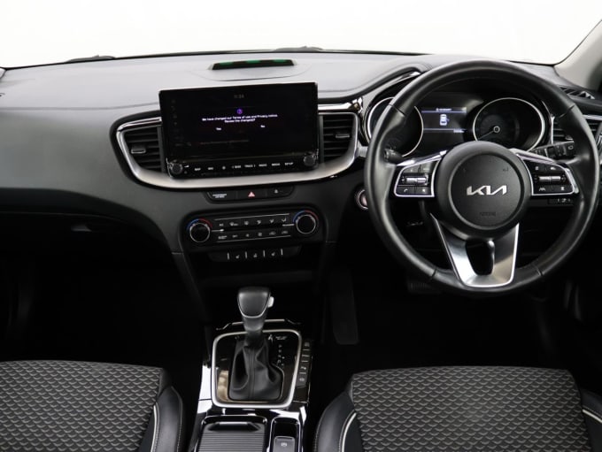 2025 Kia Xceed