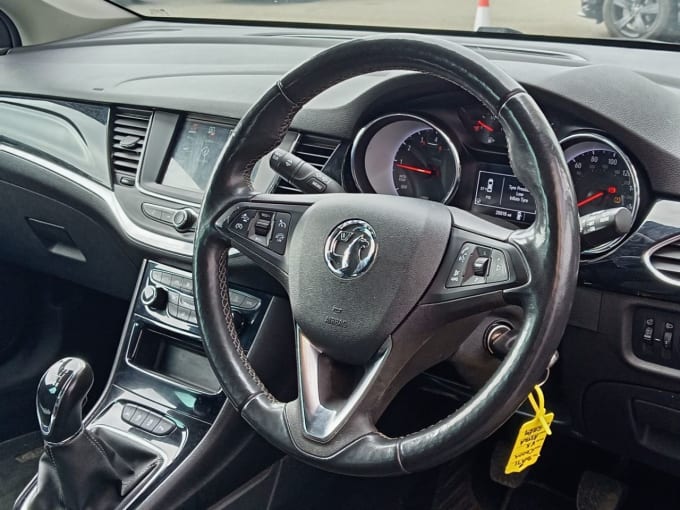2025 Vauxhall Astra