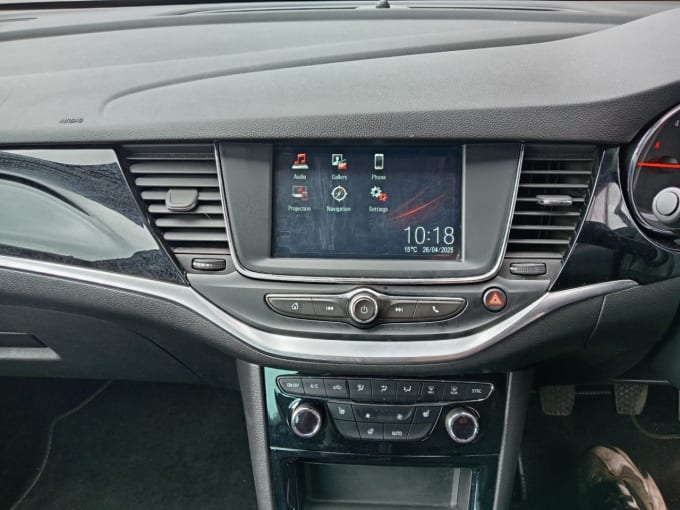 2025 Vauxhall Astra