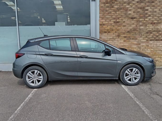 2025 Vauxhall Astra