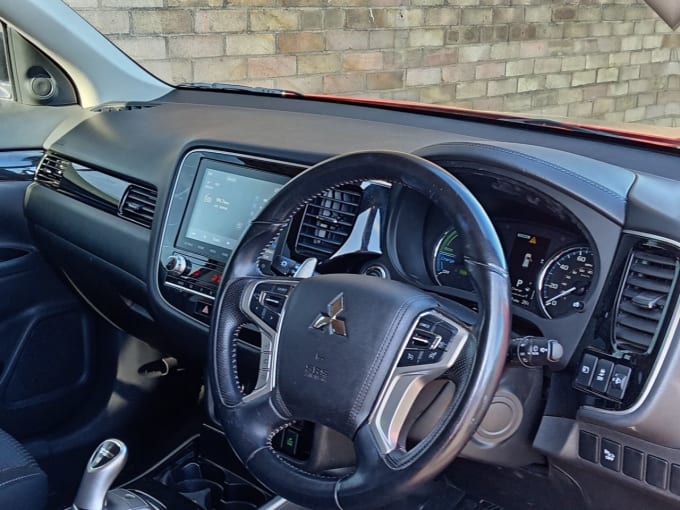 2025 Mitsubishi Outlander
