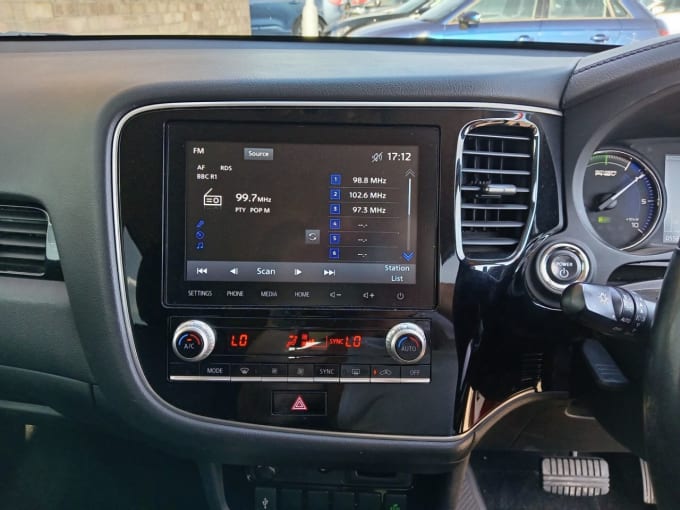 2025 Mitsubishi Outlander