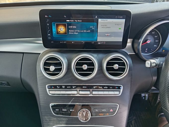 2025 Mercedes-benz C-class