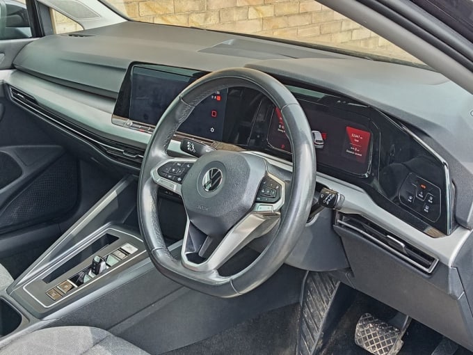 2025 Volkswagen Golf
