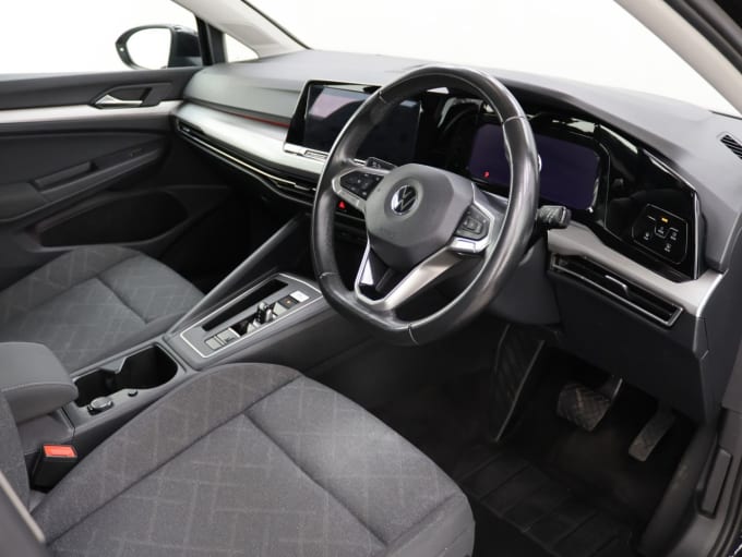 2025 Volkswagen Golf