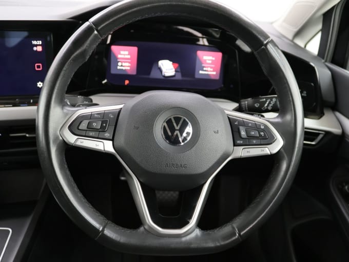2025 Volkswagen Golf