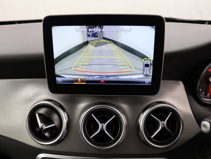 2025 Mercedes-benz Gla Class
