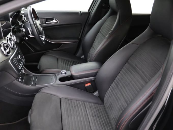 2025 Mercedes-benz Gla Class