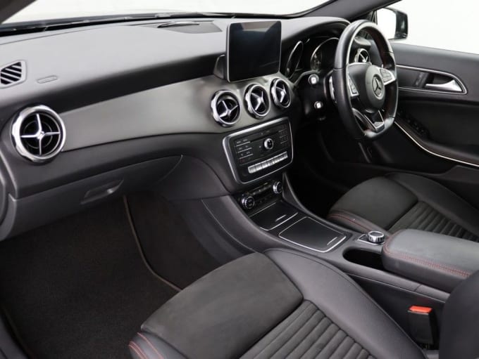 2025 Mercedes-benz Gla Class