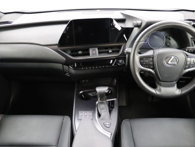 2025 Lexus Ux