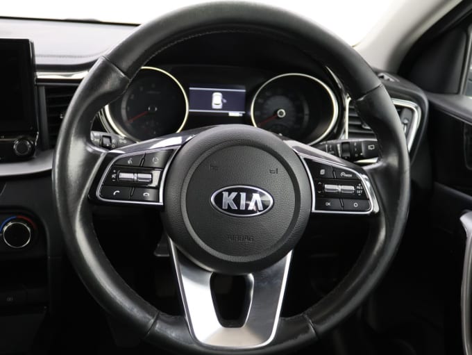 2025 Kia Ceed