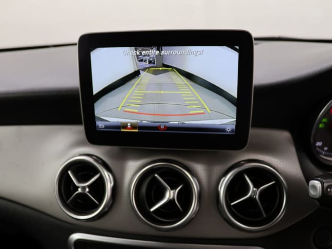 2025 Mercedes-benz Gla Class