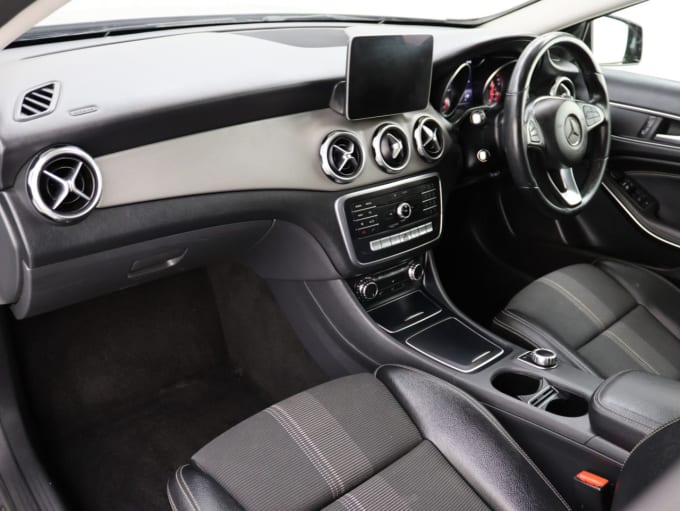 2025 Mercedes-benz Gla Class
