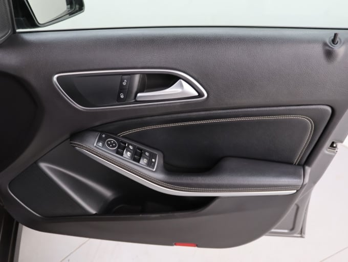 2025 Mercedes-benz Gla Class