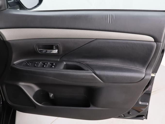 2025 Mitsubishi Outlander
