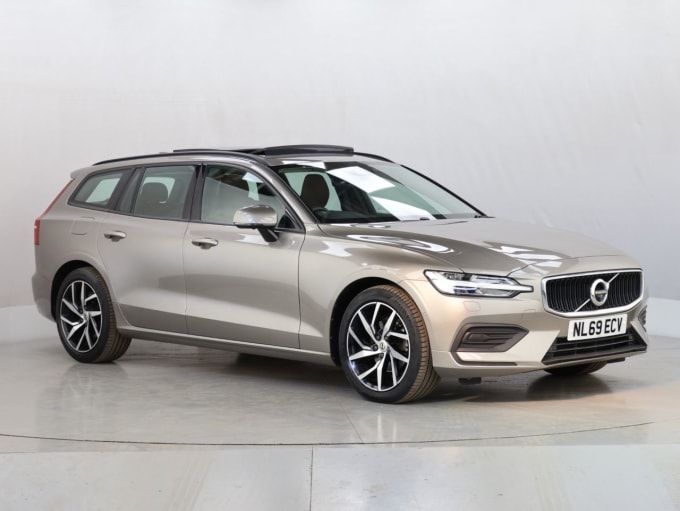 2025 Volvo V60