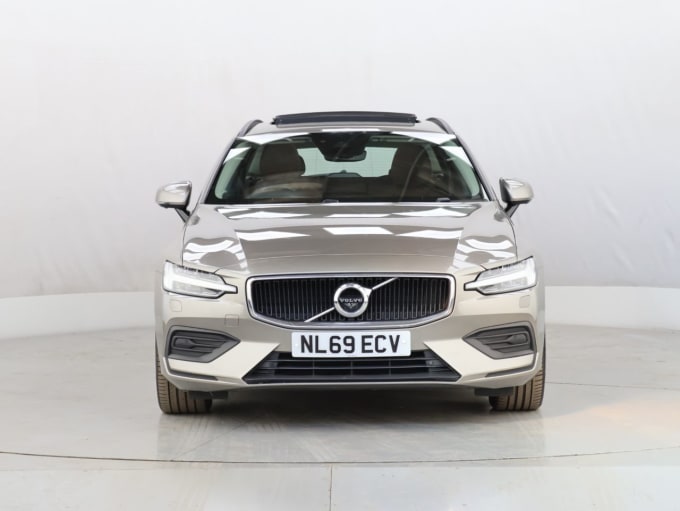 2025 Volvo V60