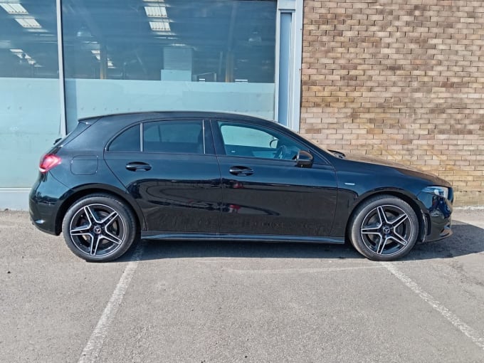 2025 Mercedes-benz A-class