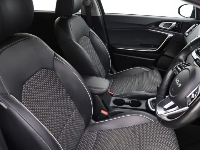 2025 Kia Ceed