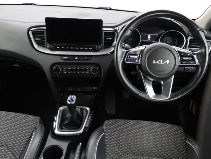 2025 Kia Ceed