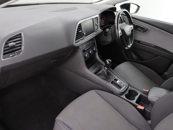 2025 Seat Leon