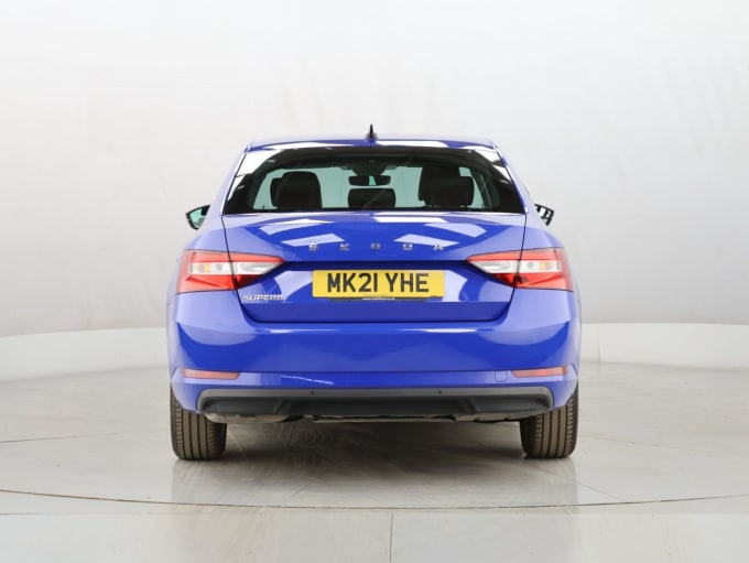 2025 Skoda Superb