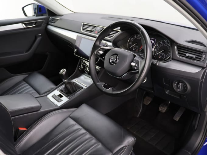 2025 Skoda Superb