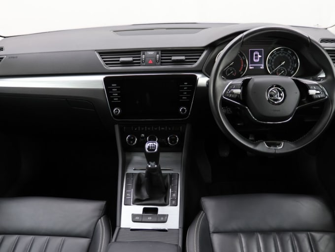 2025 Skoda Superb