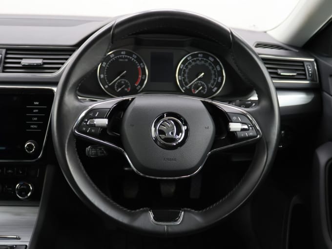 2025 Skoda Superb