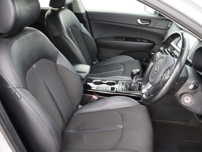 2025 Kia Optima