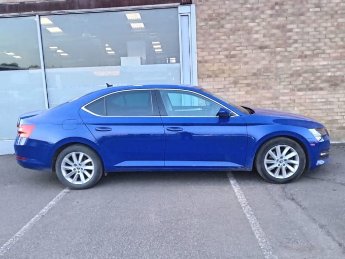 2025 Skoda Superb