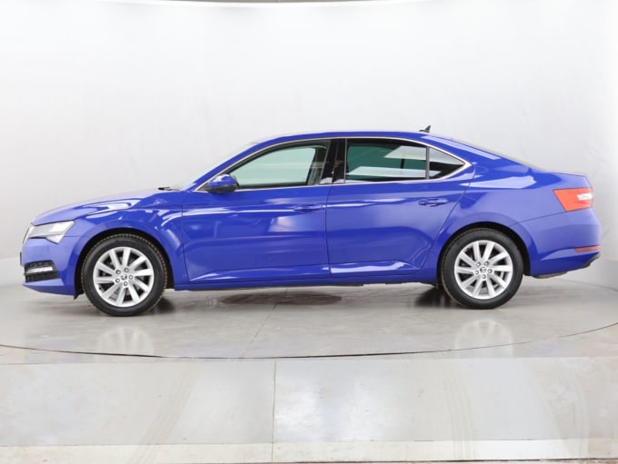 2025 Skoda Superb