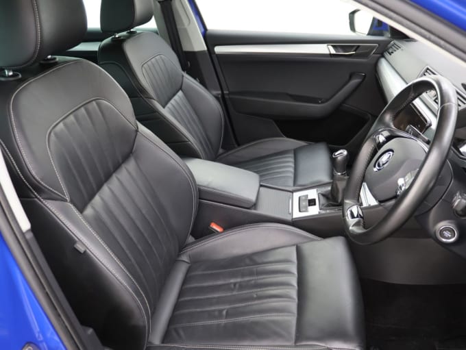 2025 Skoda Superb
