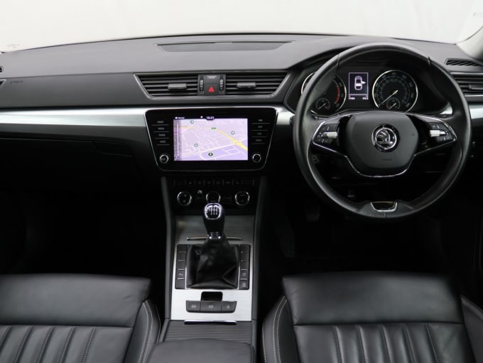 2025 Skoda Superb