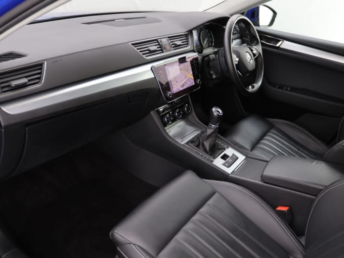 2025 Skoda Superb